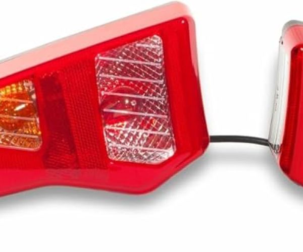 Rückleuchtenset inkl. Kabel und Stecker für i21z und i31z E1906 mieten