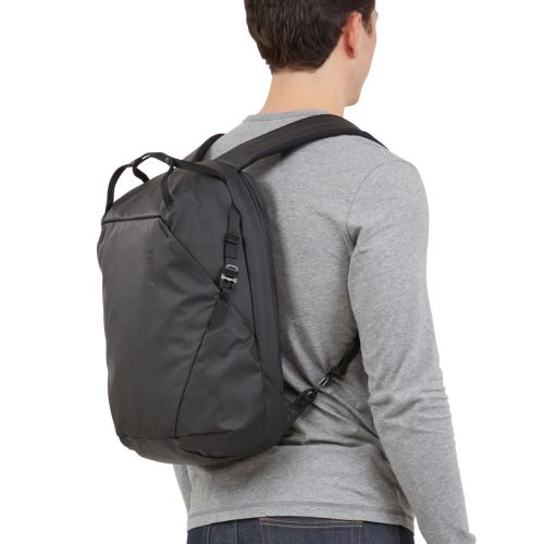 Thule Tact Rucksack 16 l schwarz mieten